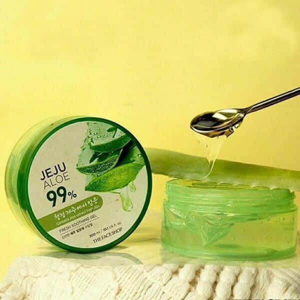 Jeju Aloe Fresh Soothing Gel fuktighetsgel