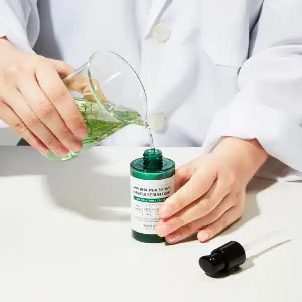 SOME BY MI AHA BHA PHA 30 Days Miracle Serum Light